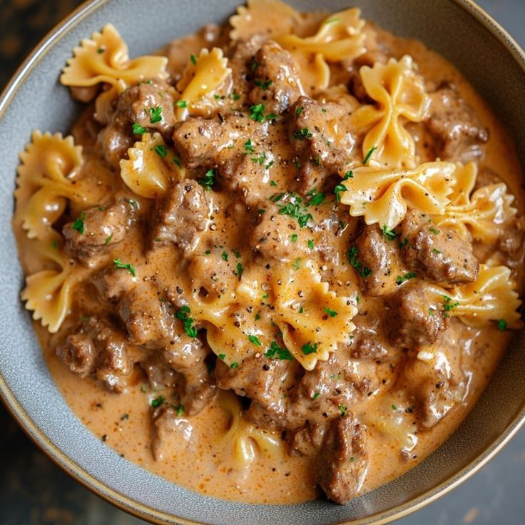 Mix sauce pasta