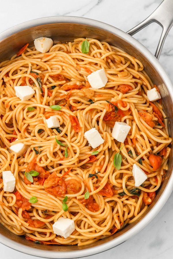 Easy Tomato Basil Pasta Recipe