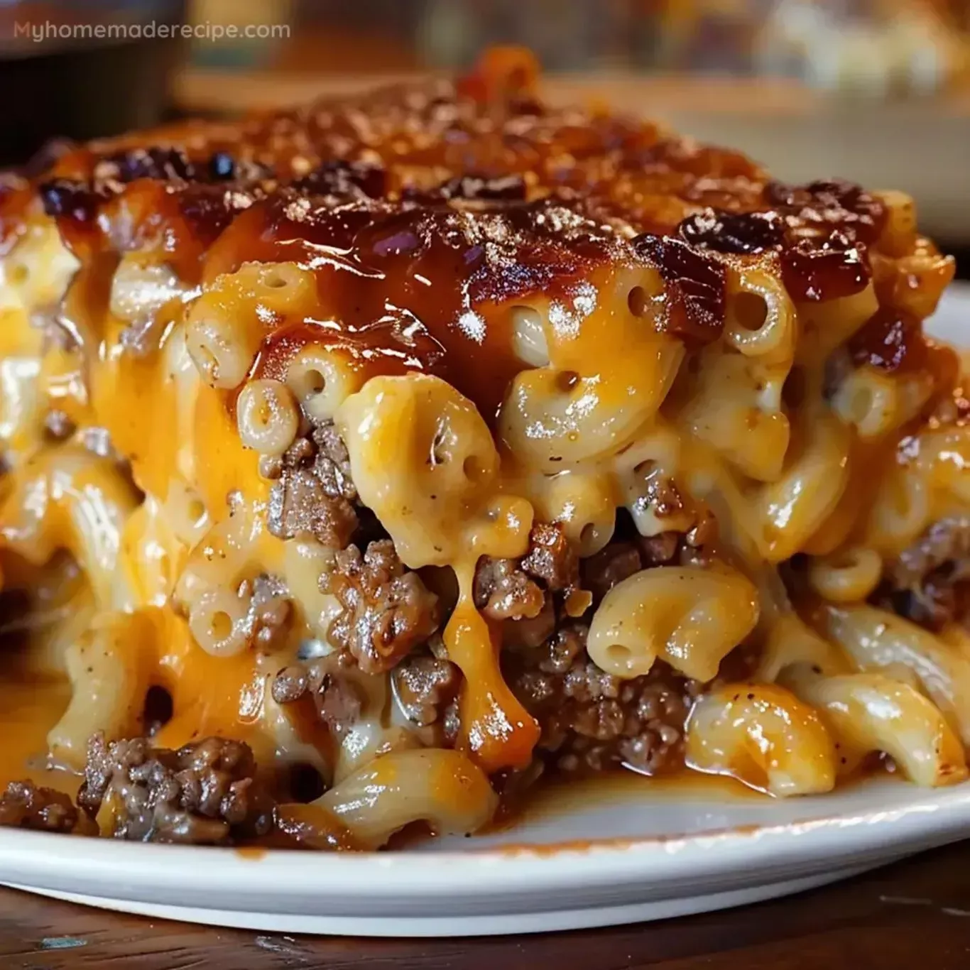 Comforting Mac and Cheese Meatloaf Casserole - Cuisine Genial