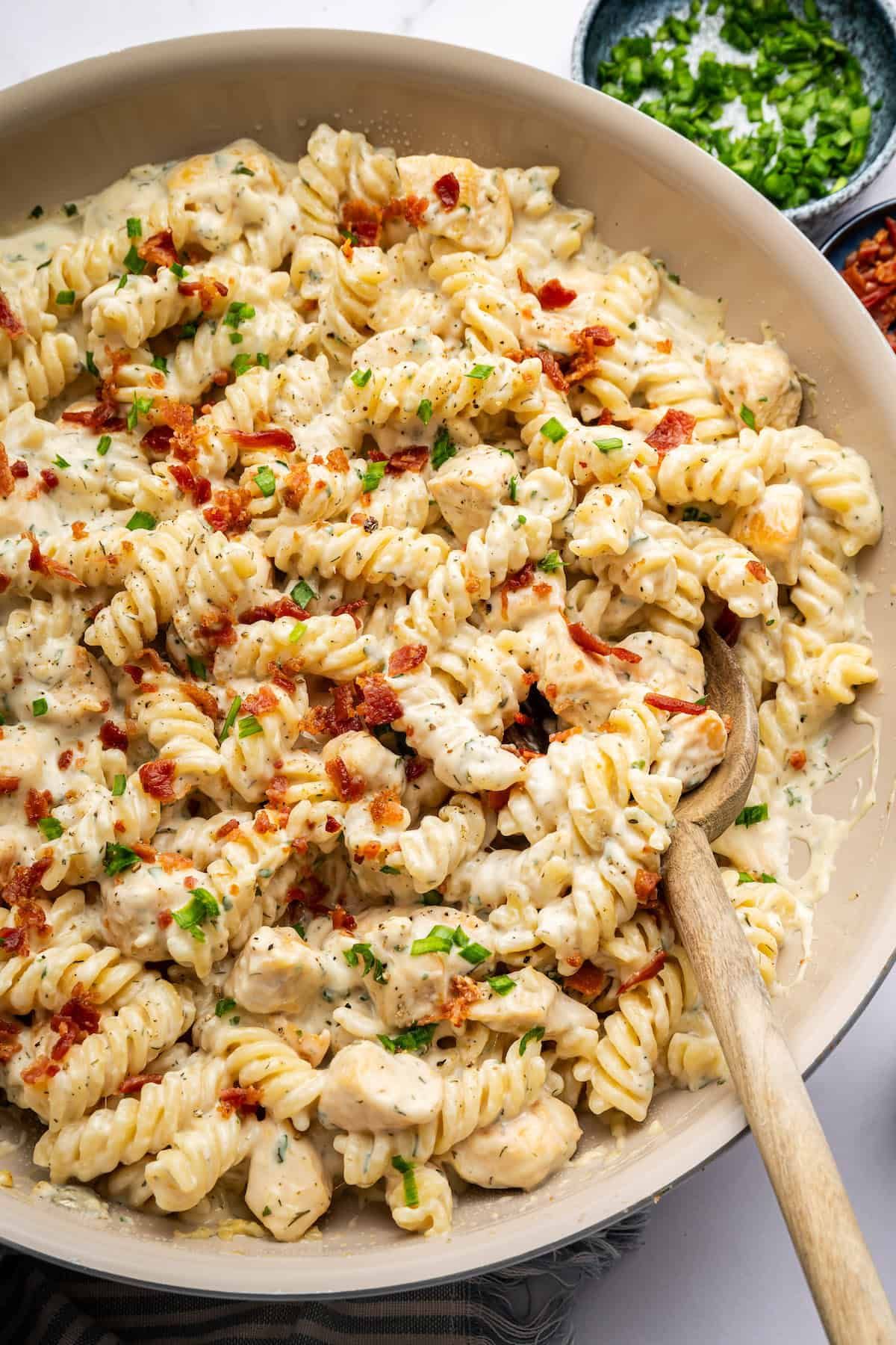 Creamy Chicken Bacon Ranch Pasta - 30-Minute Dinner!