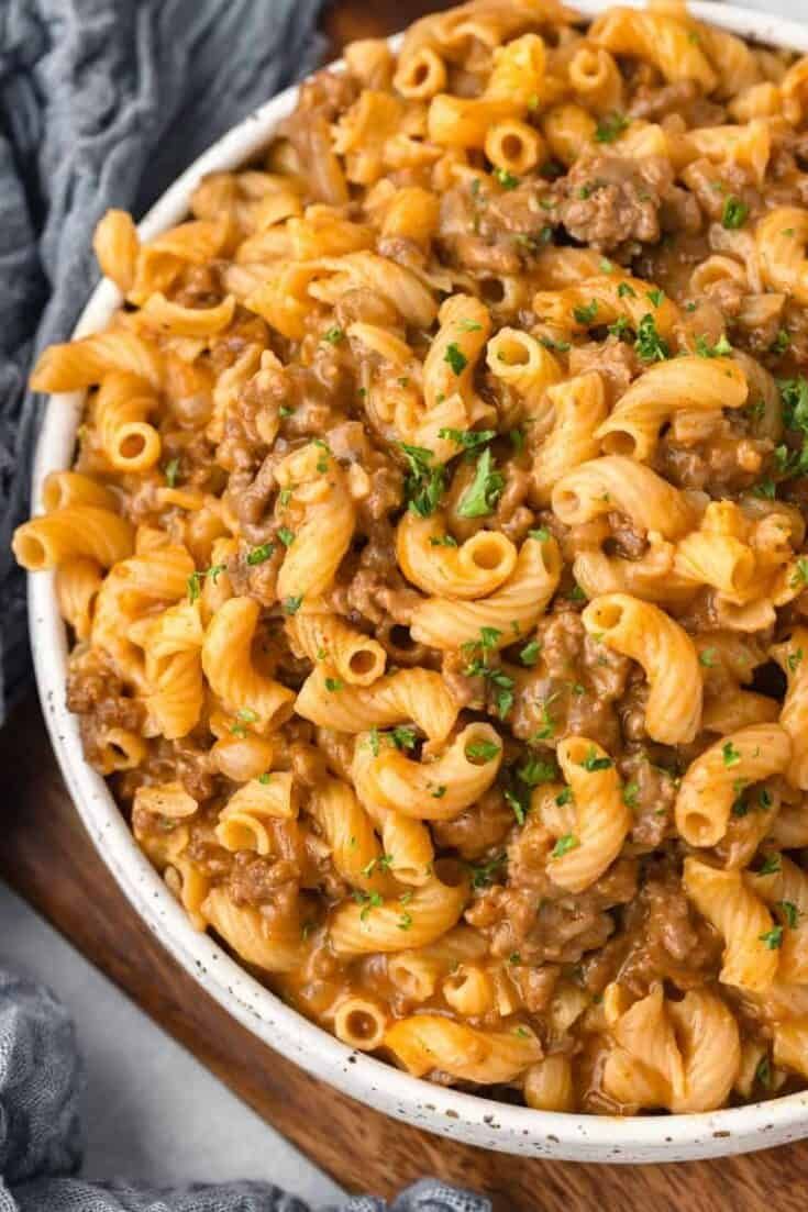 One-Pot Cheeseburger Macaroni