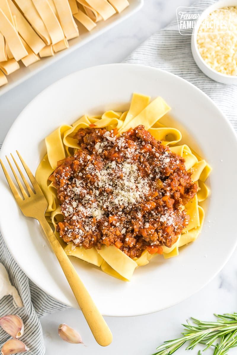 Pappardelle Bolognese